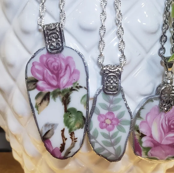 Handmade Pendant - Picture 7 of 8